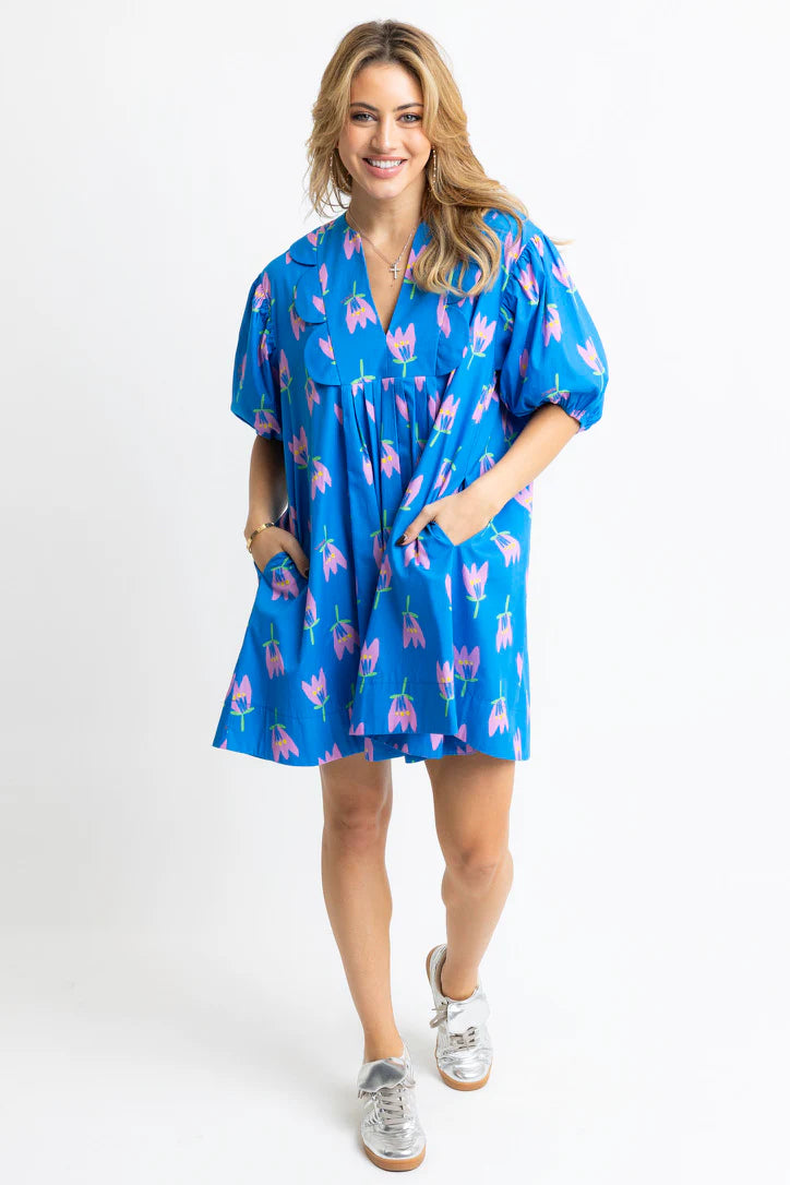 Karlie Poppy Scallop V-Neck Dress